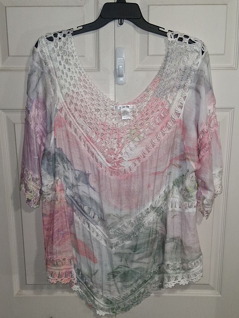 K Jordan Crochet V-Neck Boho Tunic - Pink White Green Floral - 2X